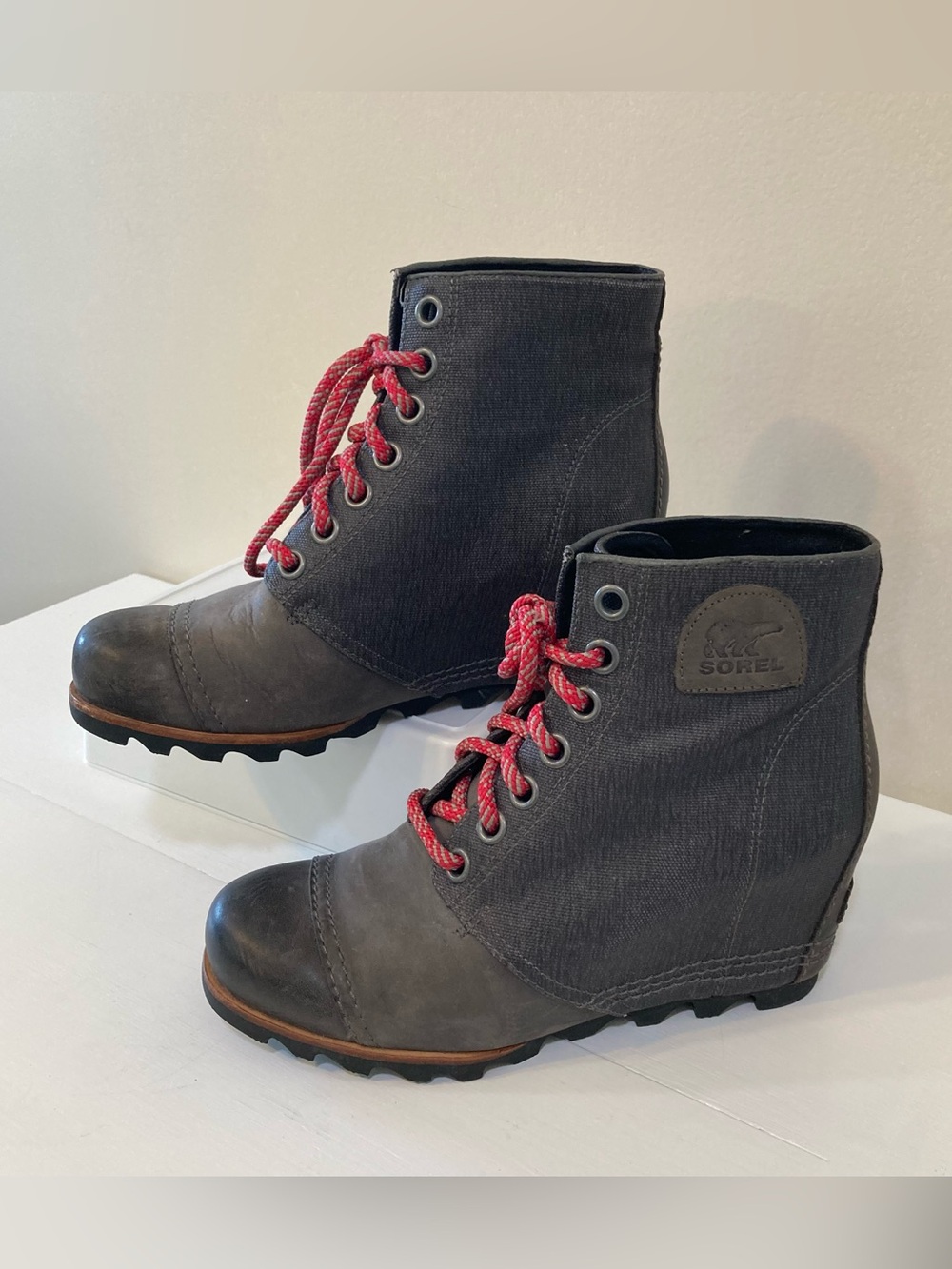 Sorel PDX Wedge Boots Womens Sz 9 Gray Canvas Leather NL2796-089